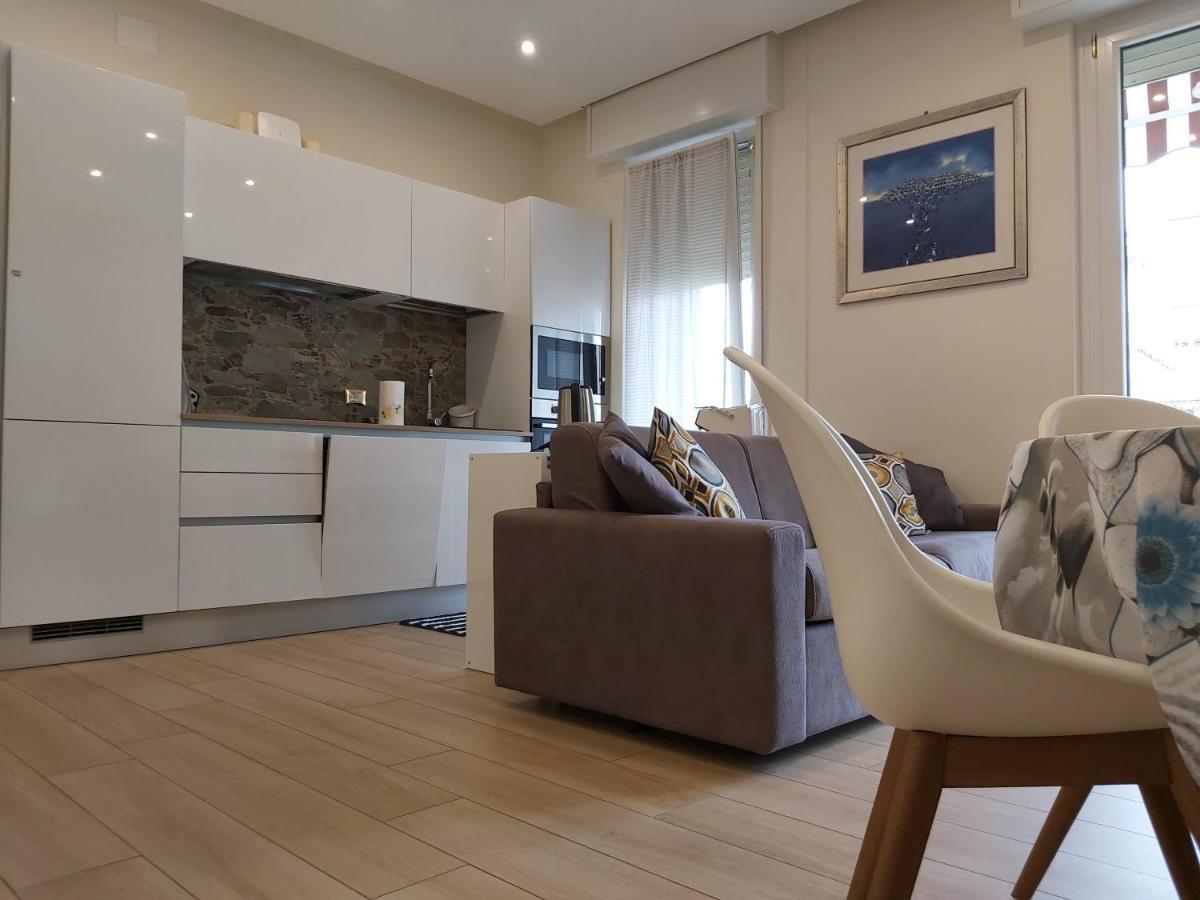Le Rive Apartment Desenzano del Garda Exterior photo